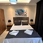 Excellence Apart-hotel *
